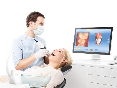 瓷?？绦迯脱例X缺損的治療過程